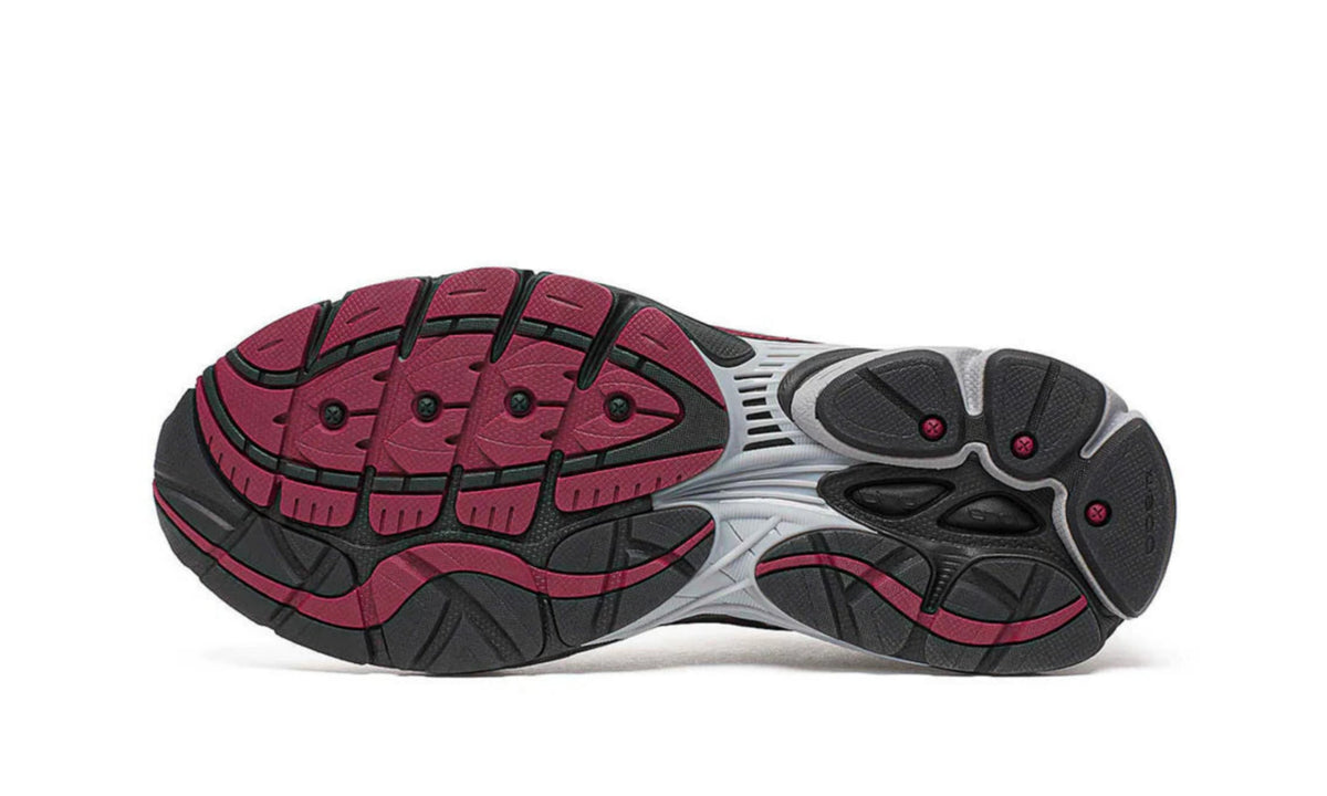 Saucony ProGrid Omni 9 "Tomorrow Meet Yesterday Pack Tan Maroon"