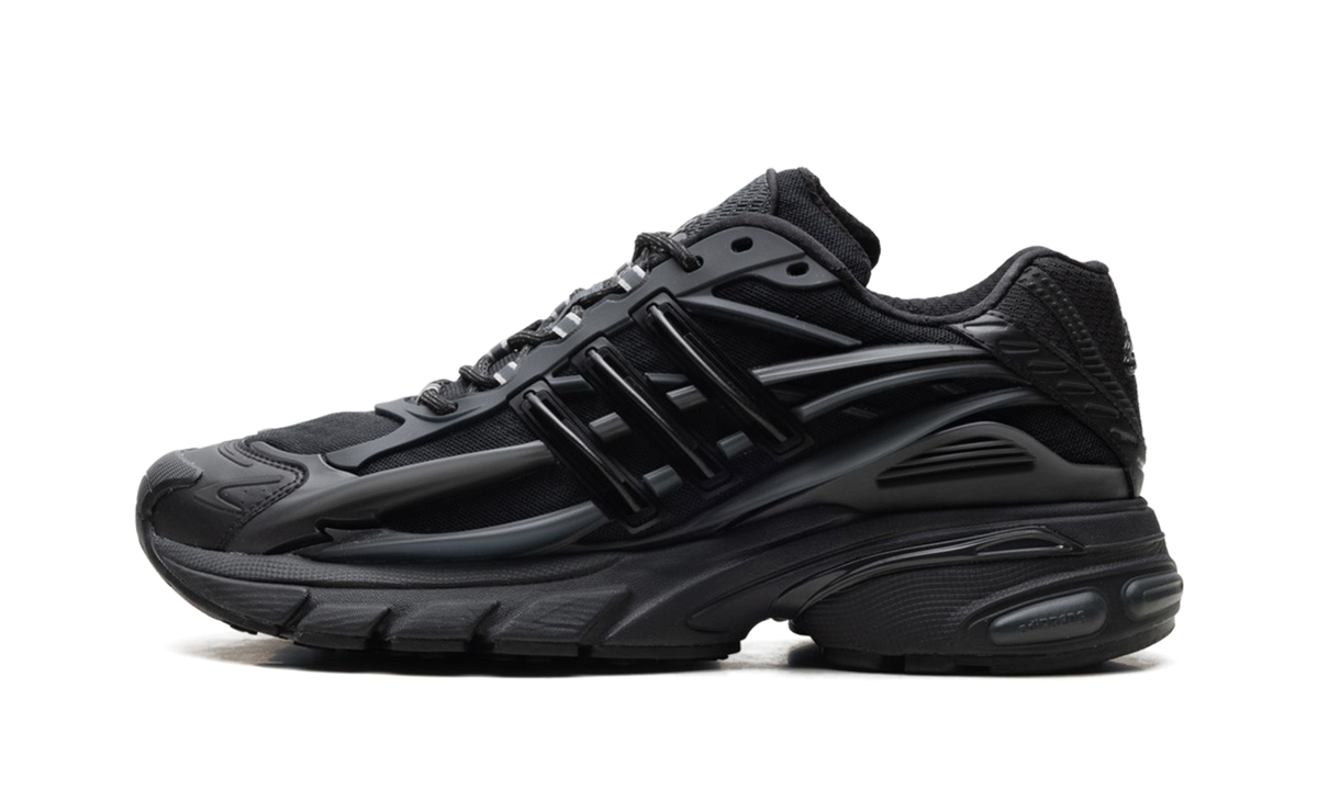 Adidas Adistar Jellyfish "Pharrell Williams - Triple Black"