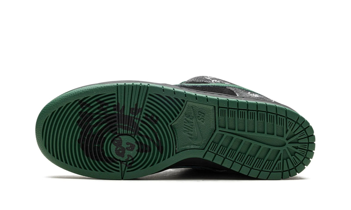 Nike SB Dunk Low "There Skateboards"
