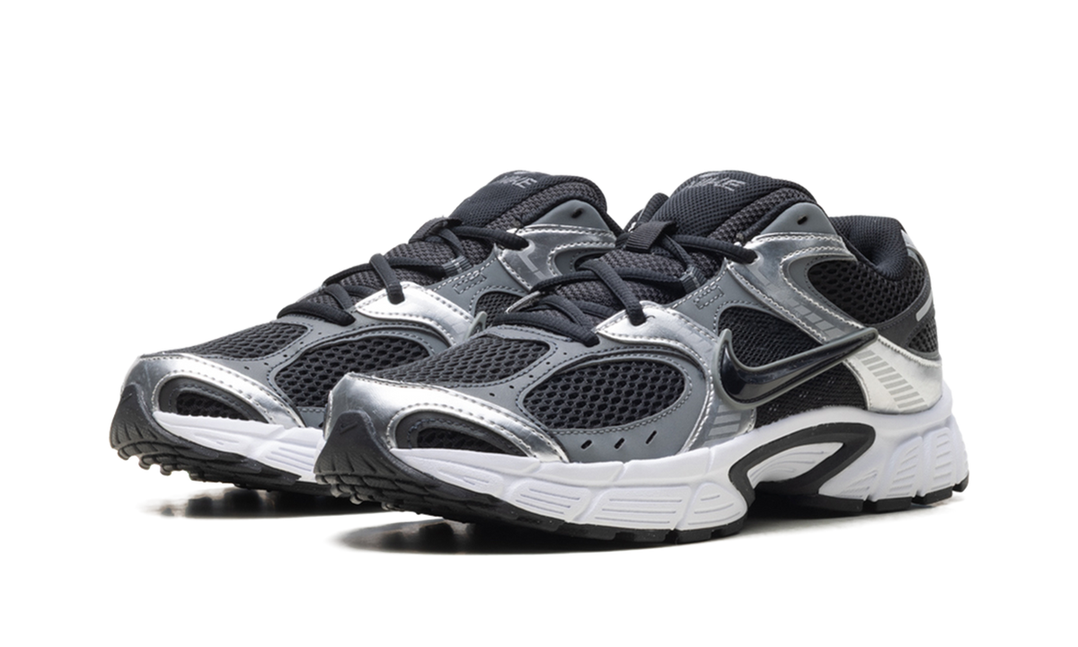 Nike V5 RNR "Black Anthracite Smoke Grey"