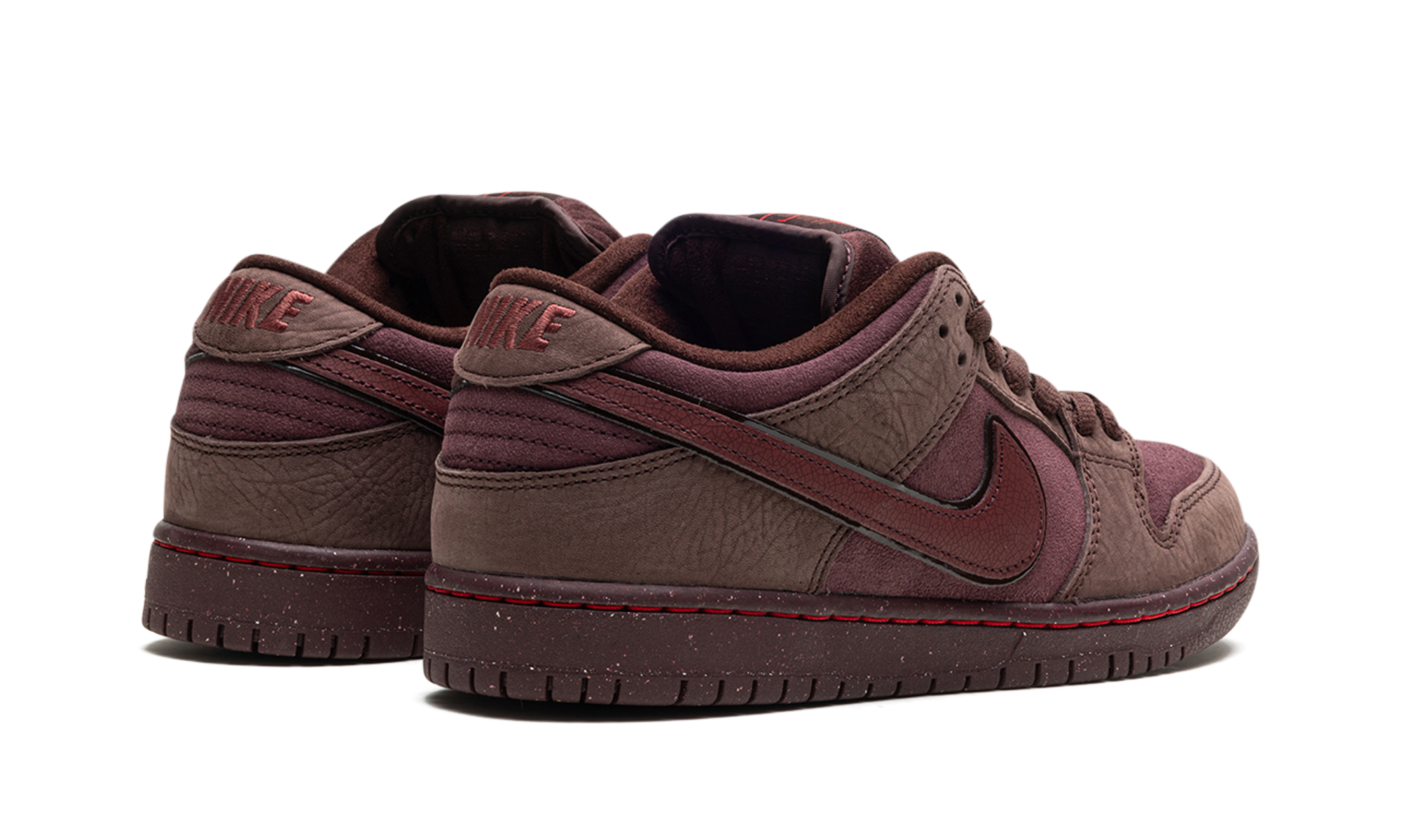 Nike SB Dunk Low "City of Love"