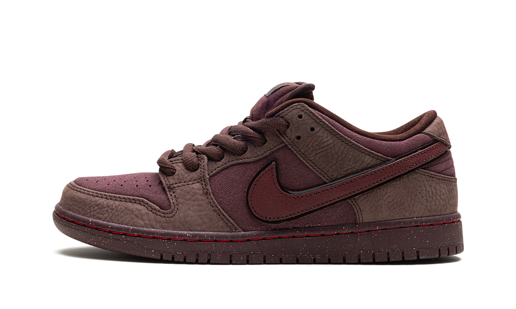 Nike SB Dunk Low "City of Love"