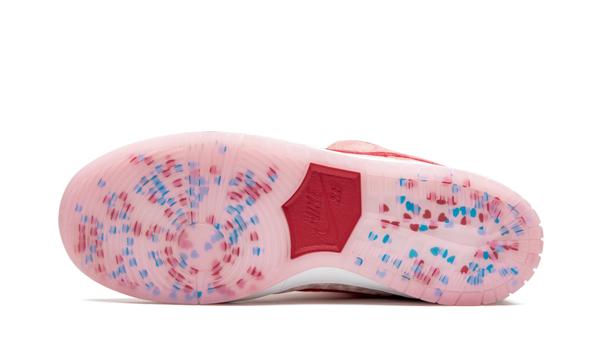 Nike SB Dunk Low Pro "Strangelove"