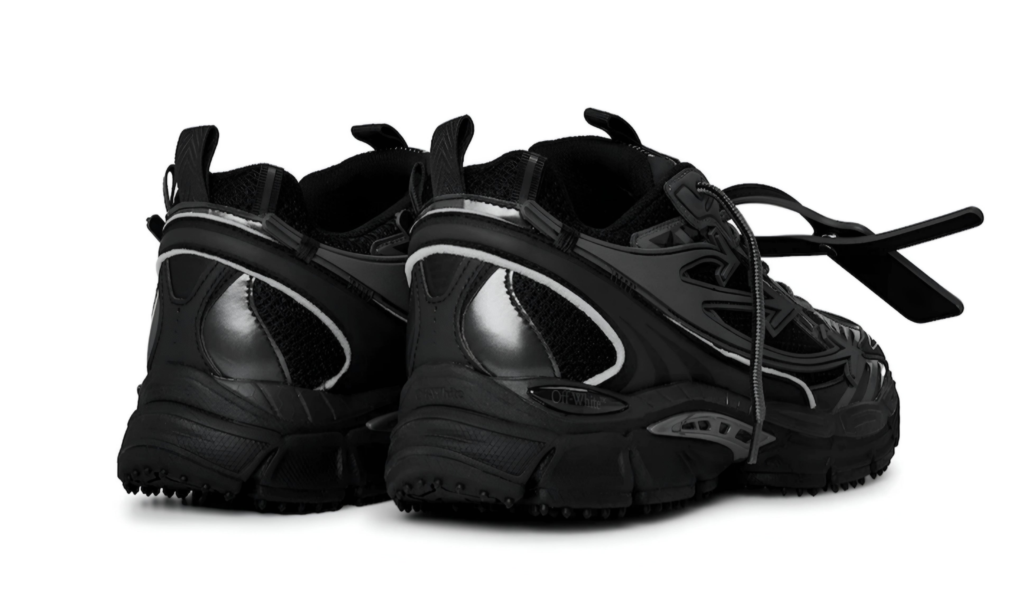 Off-White' Be Right Back" Black"