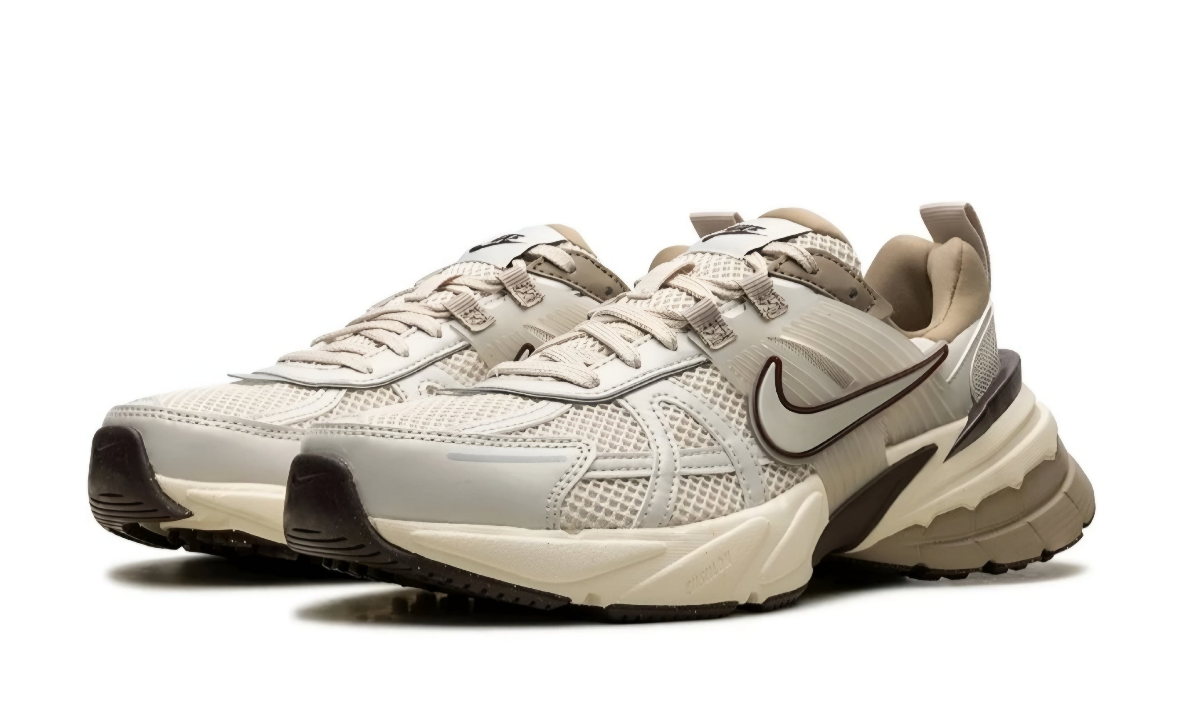 Nike V2K Run "Light Beige"