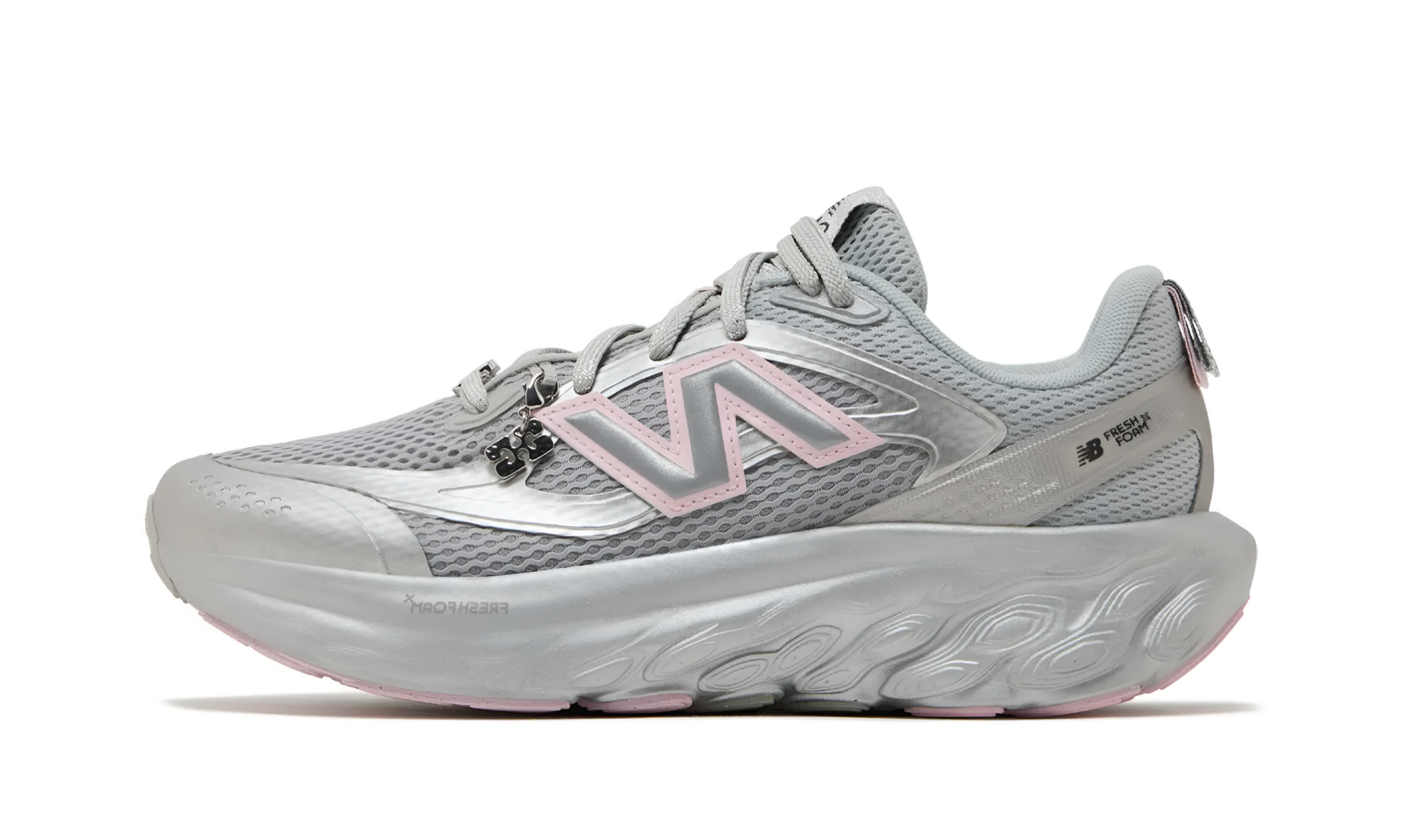 New Balance Ganni x Fresh Foam Trainer "Silver Metallic Pink"