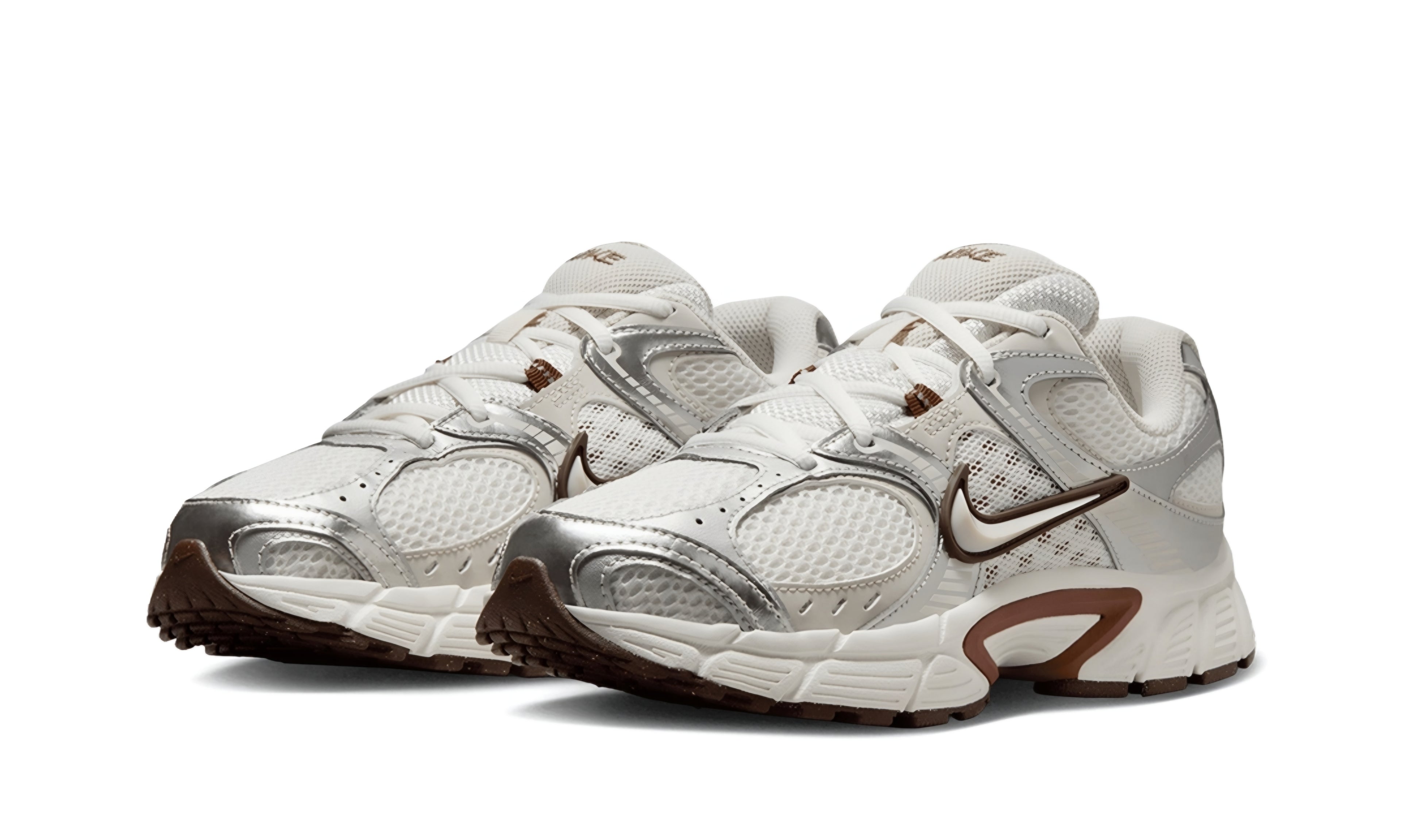 Nike V5 RNR "Sail Fauna Brown"