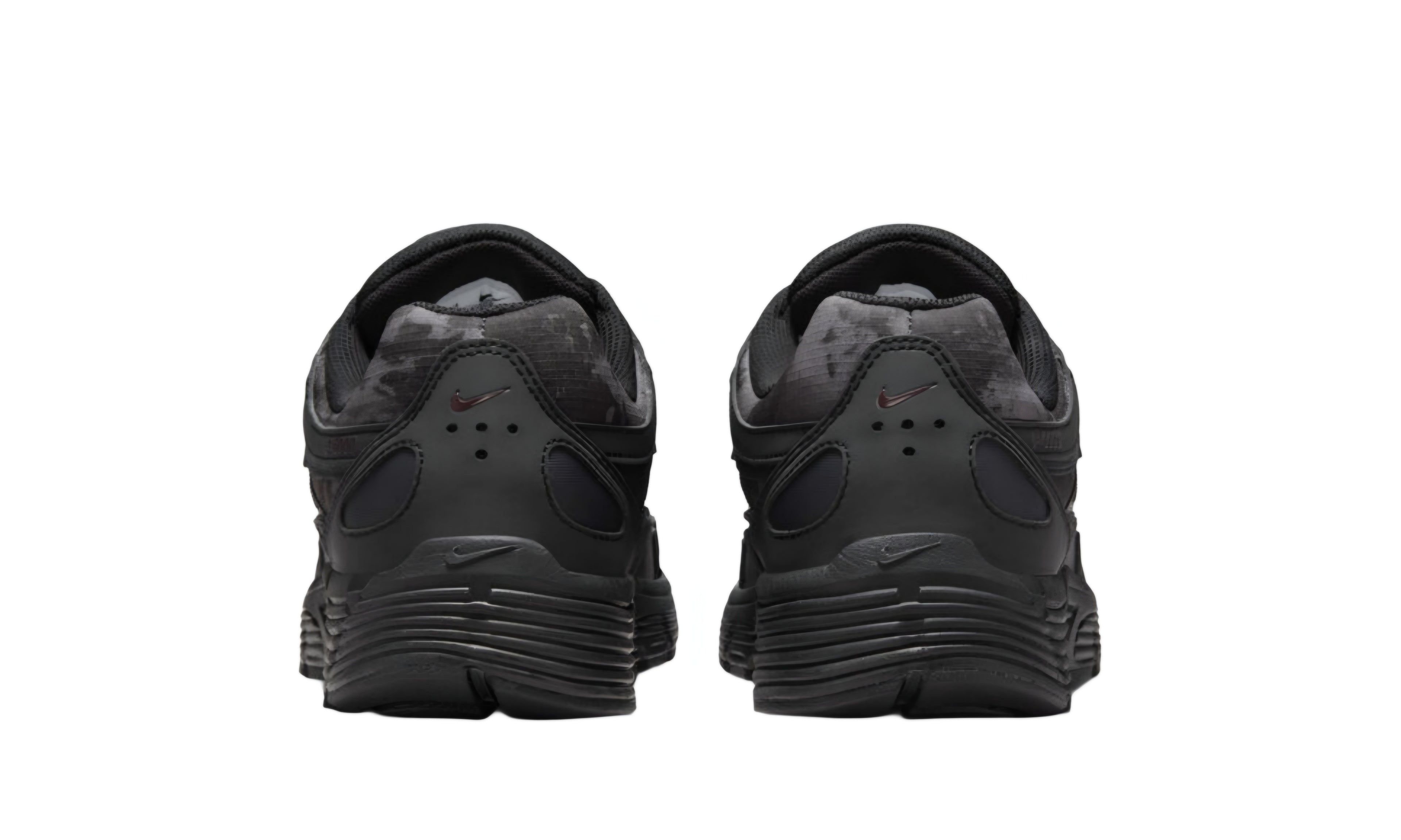 Nike P-6000 "Black / Midnight "