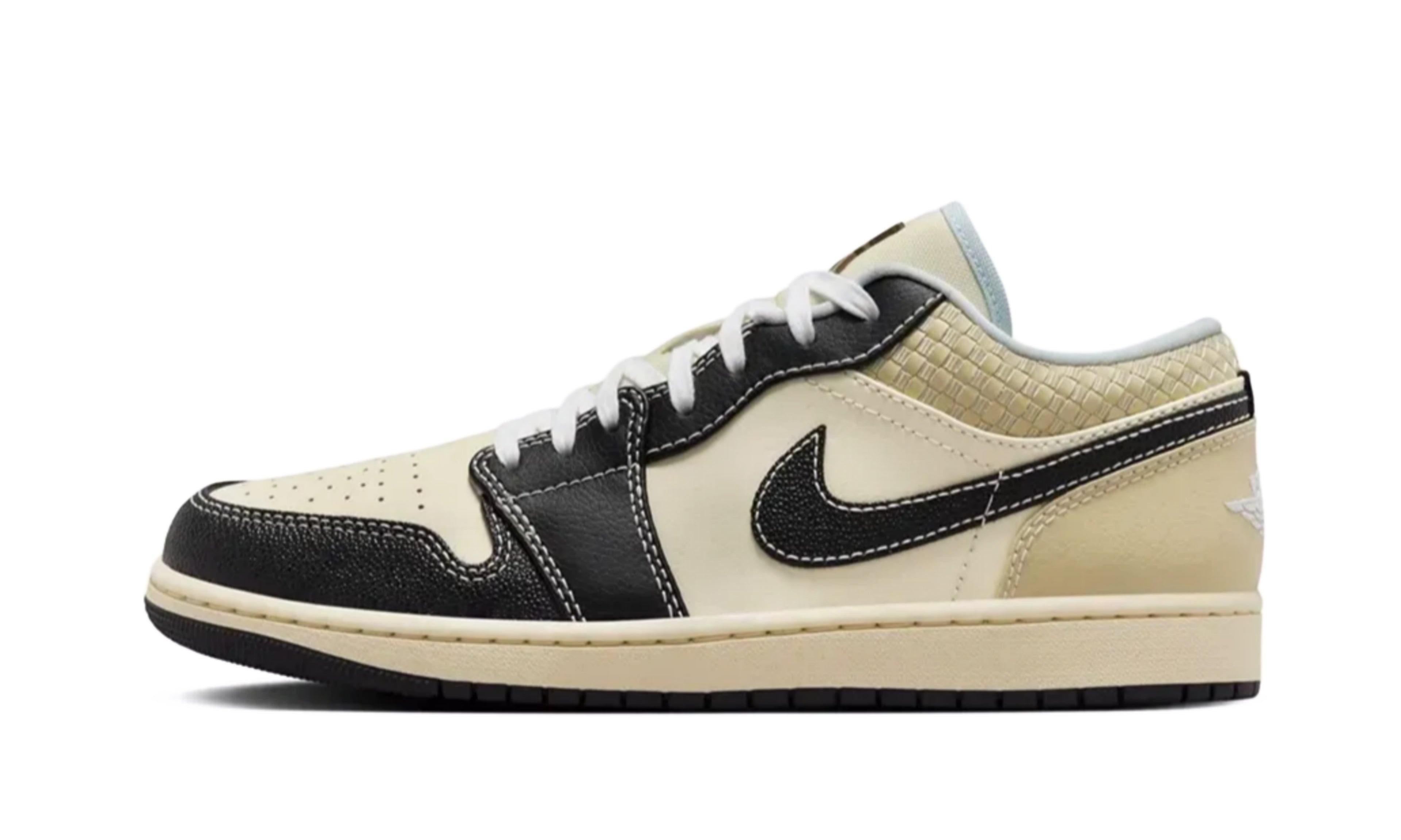 Air Jordan 1 low SE "Dark Coconut Milk Muslin"