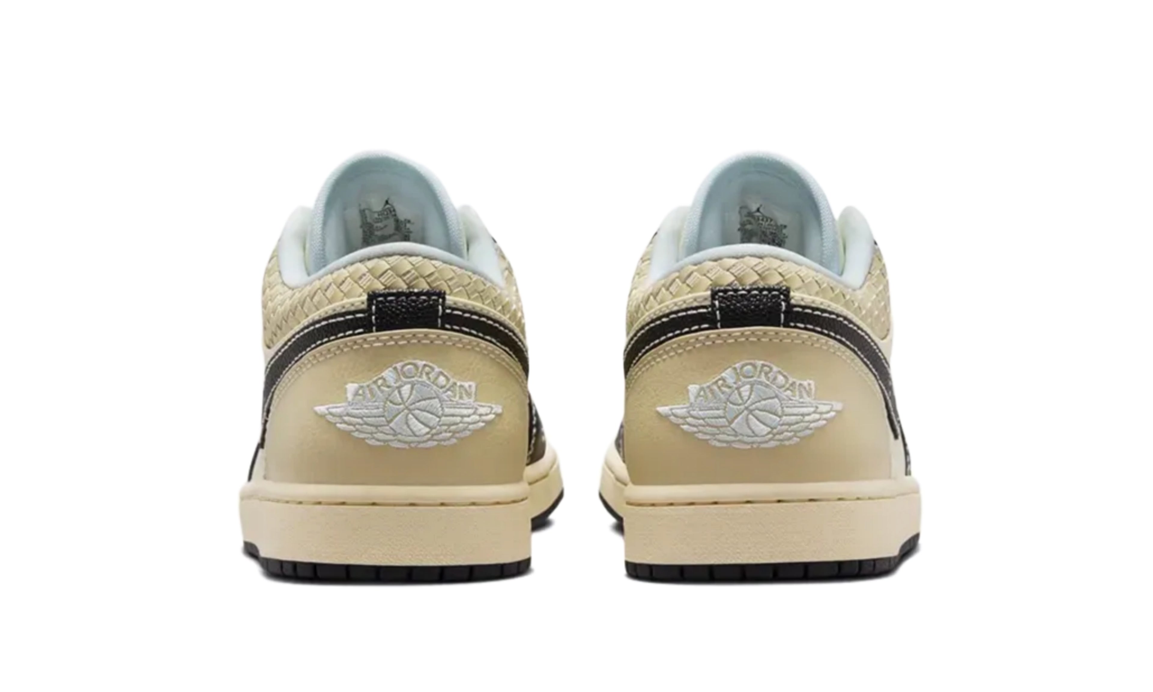 Air Jordan 1 low SE "Dark Coconut Milk Muslin"