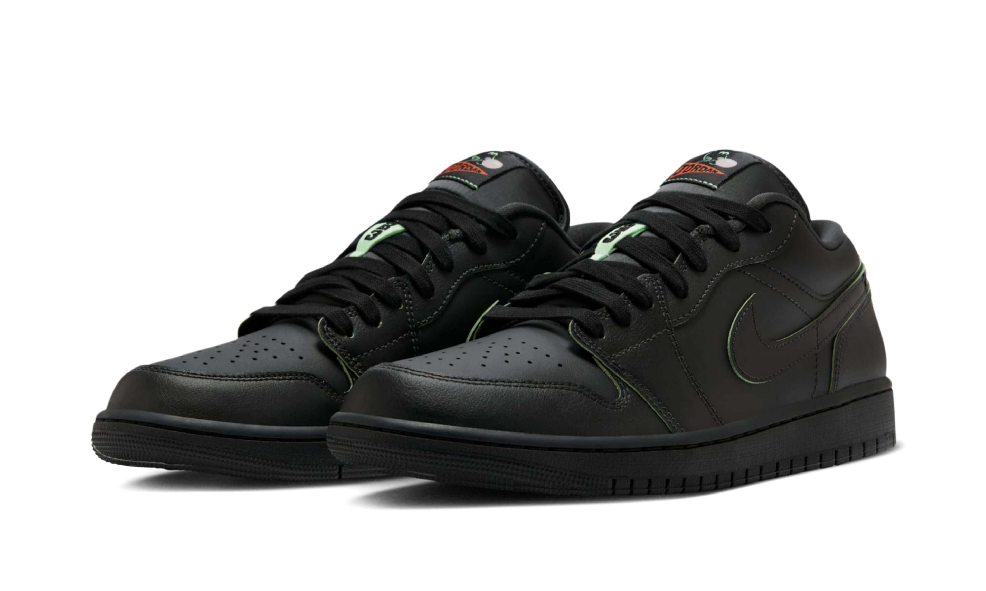 Air Jordan 1 Low SE "Black Cat Mascot"