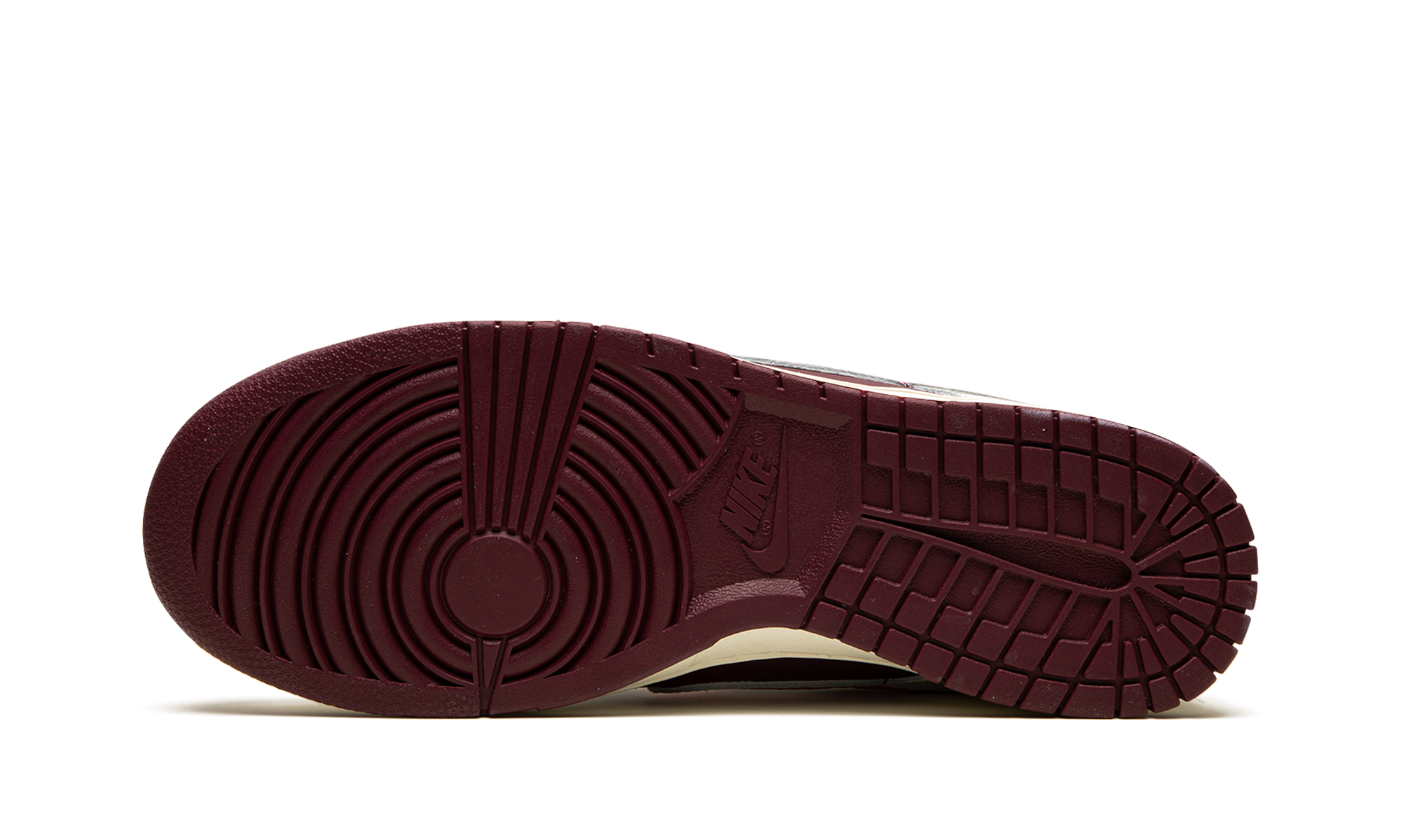 Nike Dunk Low Retro Prm "Valentine’s Day"