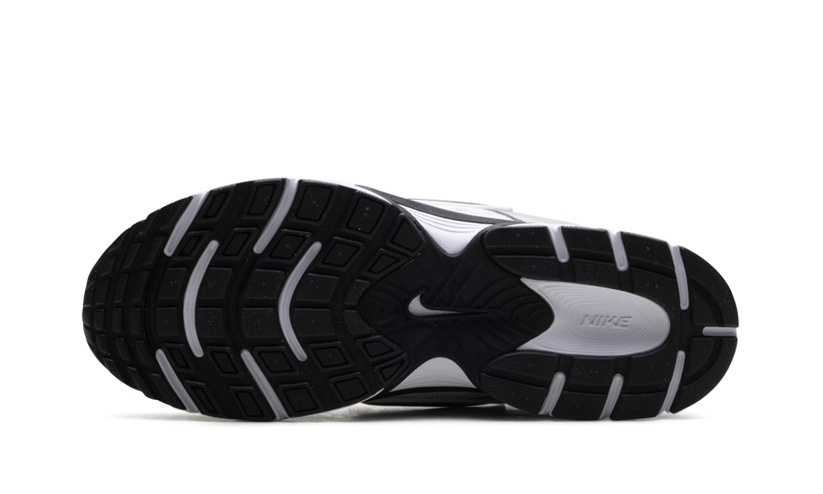 Nike V5 RNR "White Vast Grey College Grey Black"