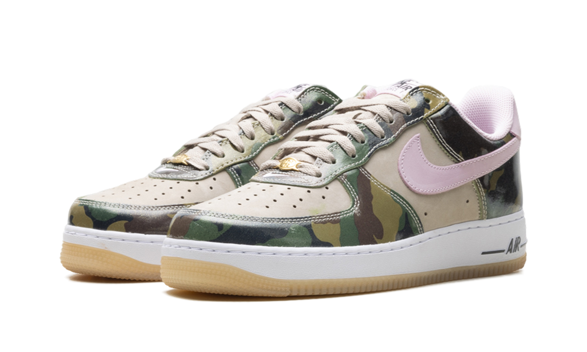 Nike Air Force 1 Low '07 LV8 "Patent Camo Pink"