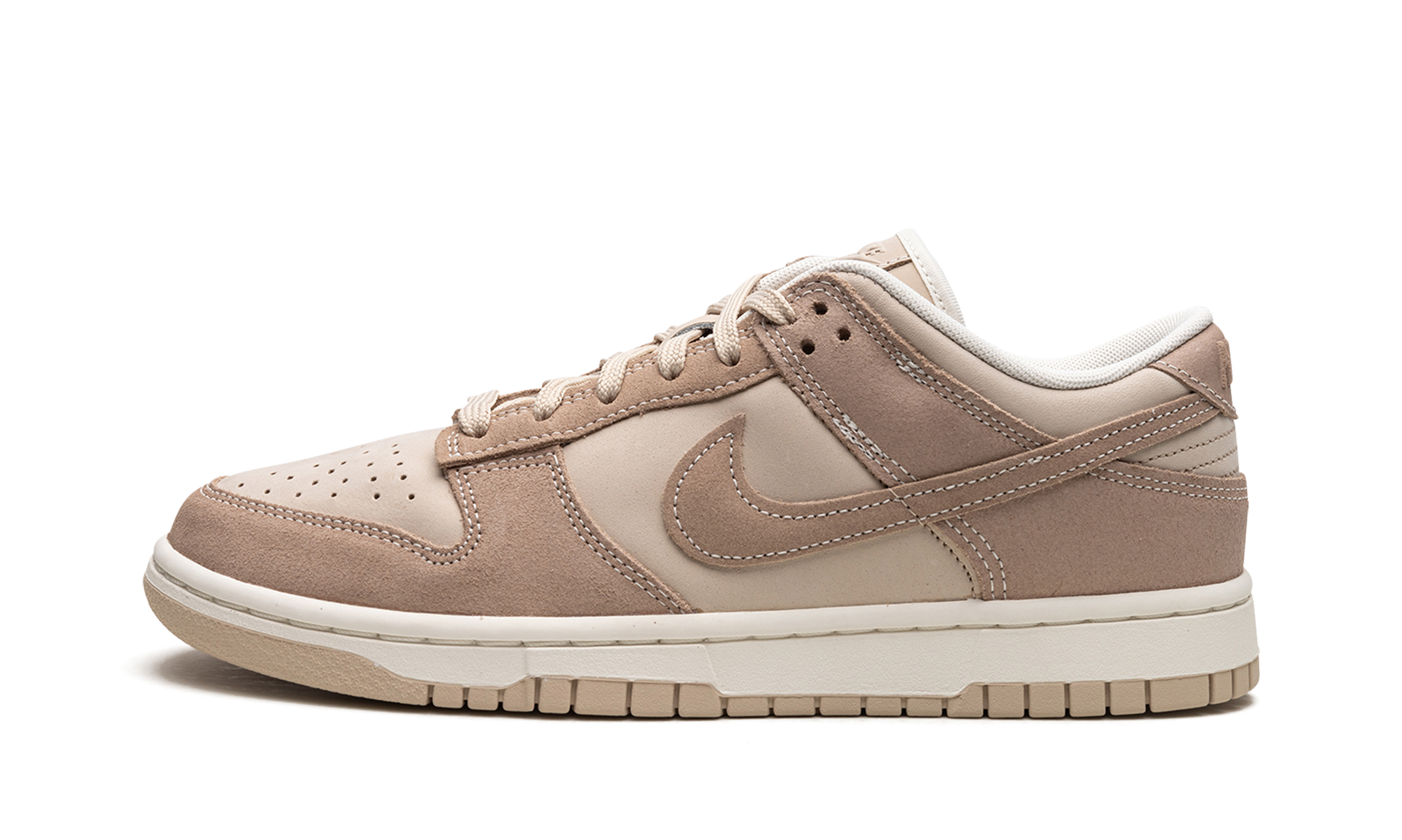 Nike Dunk Low "Sanddrift"