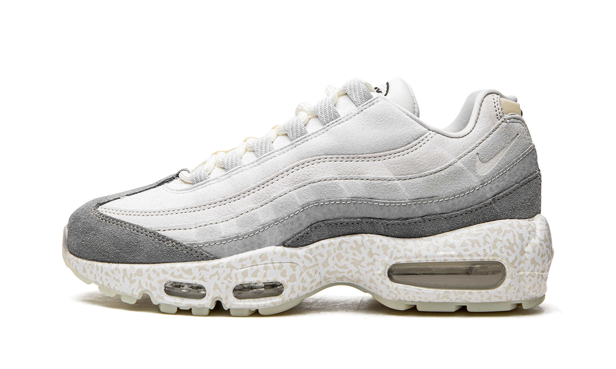 Nike Air Max 95 QS "Light Bone-Glow in the Dark"