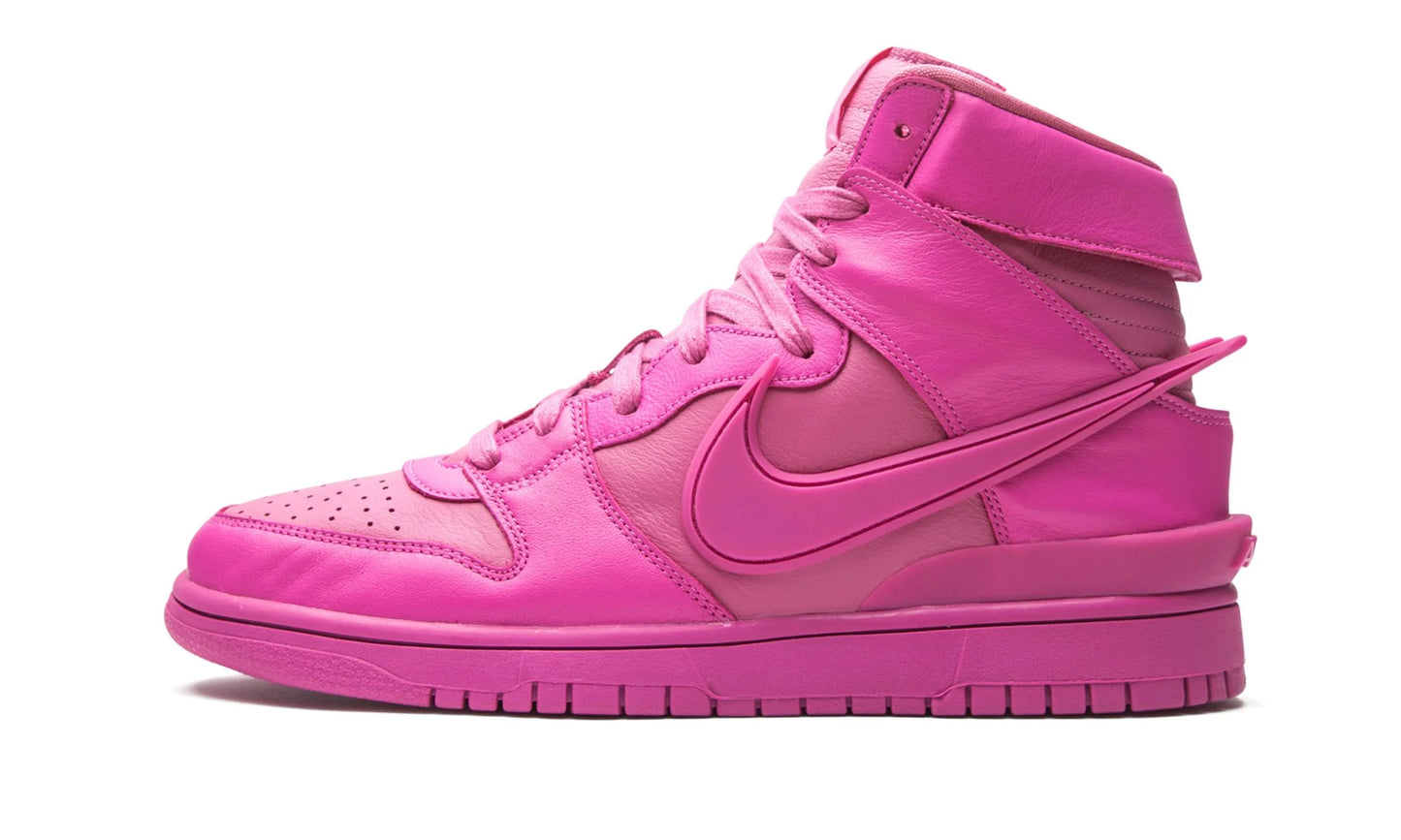 lethal pink nike dunk