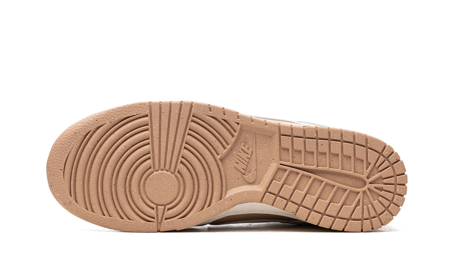 Nike Dunk Low "Nature Hemp"