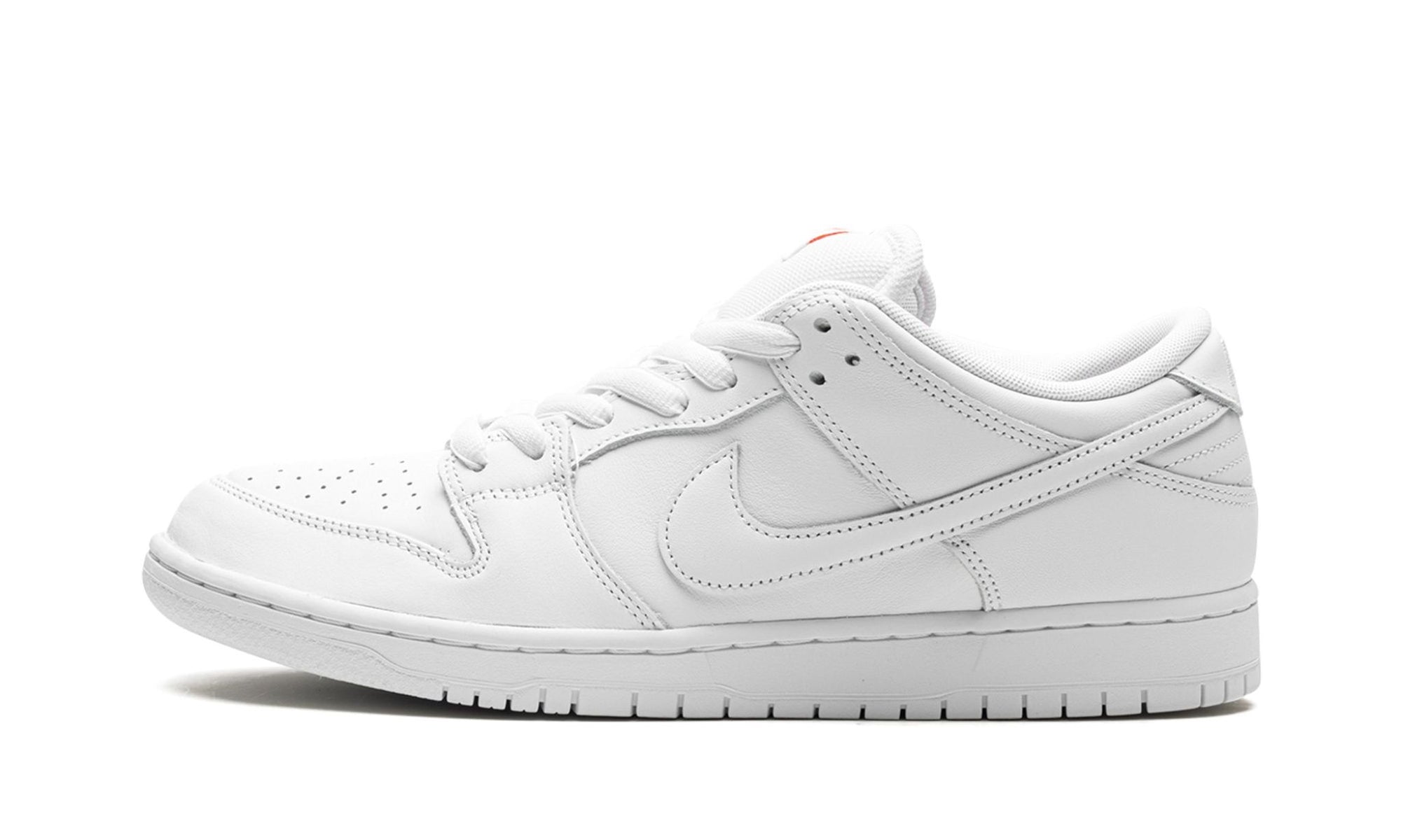 Nike SB Dunk Low Pro "Triple White"