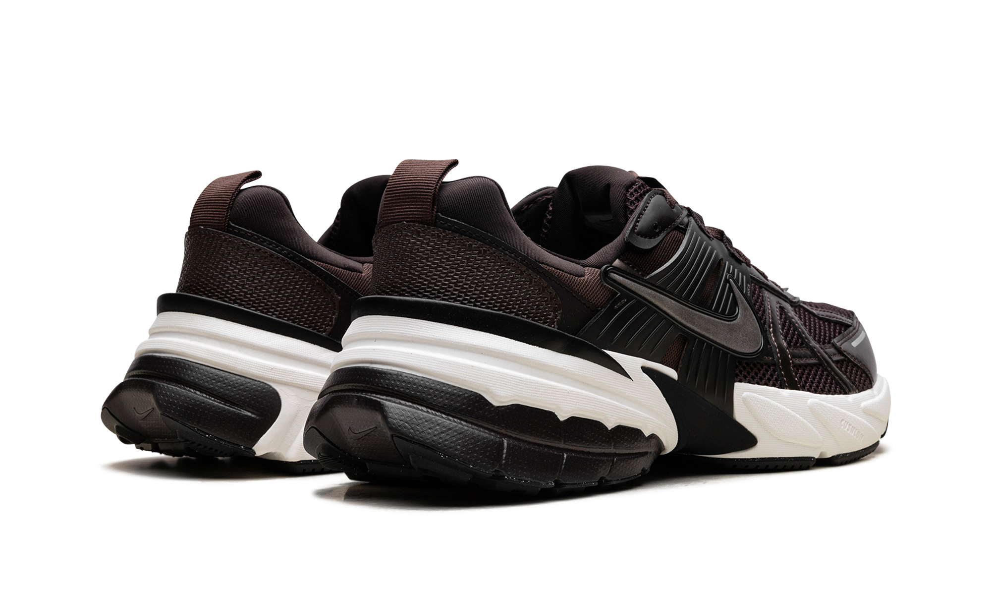Nike V2K Run "Velvet Brown White Black Baroque Brown"