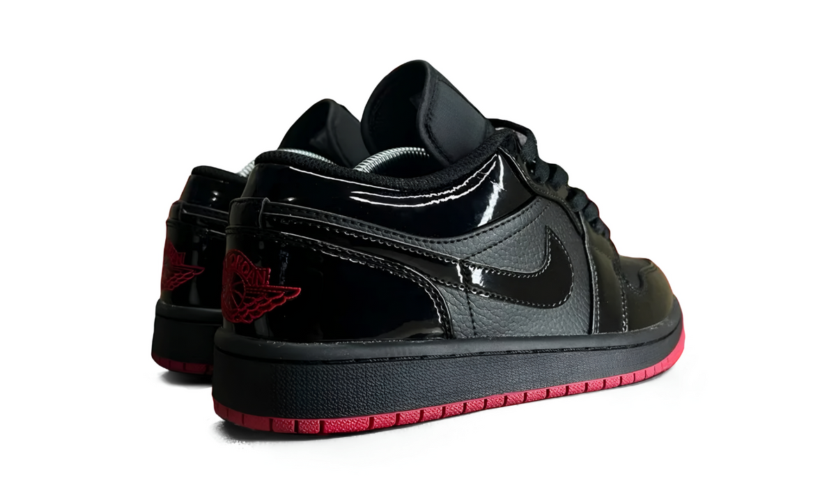 Air Jordan 1 Low Retro "Red Bottom"