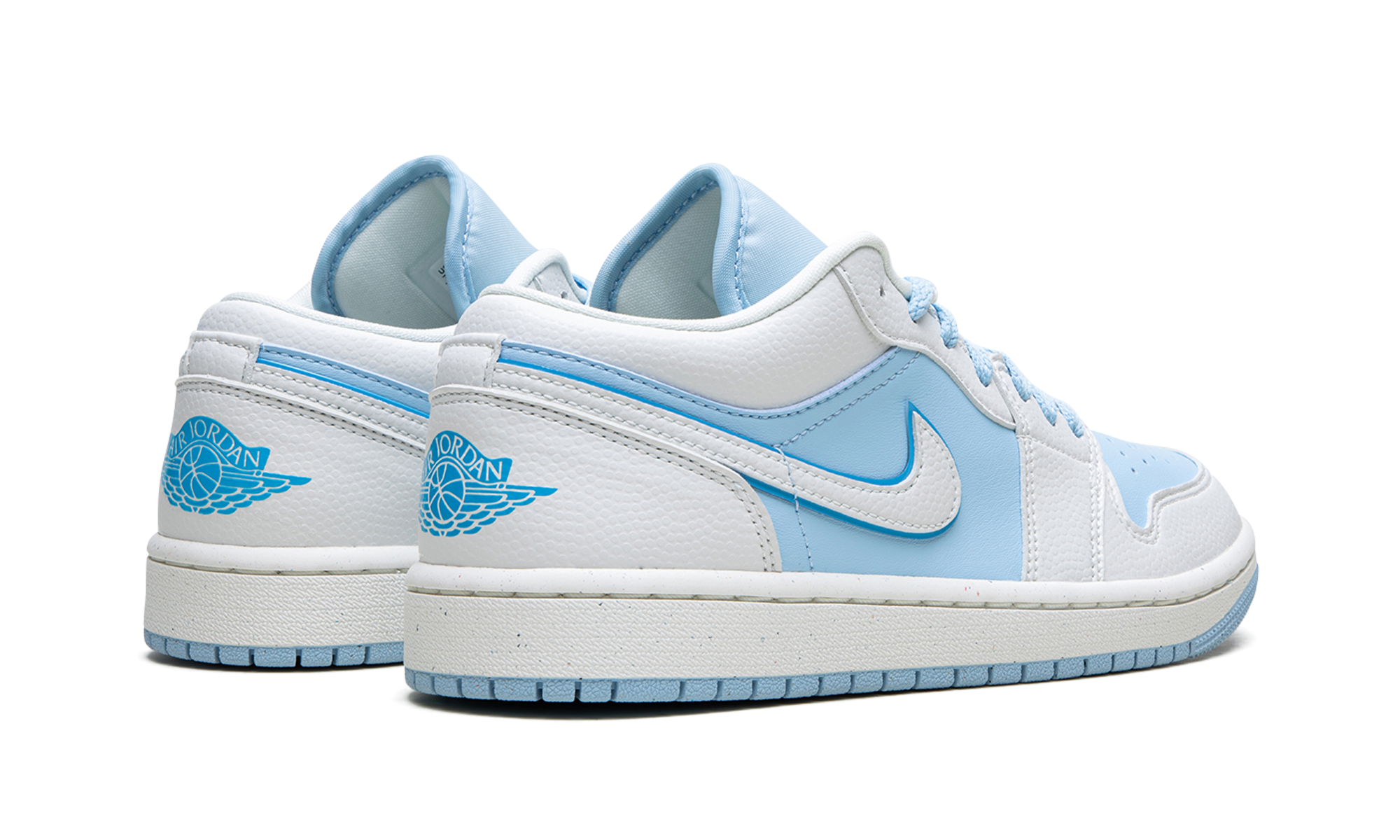 Air Jordan 1 Low SE "Ice Blue