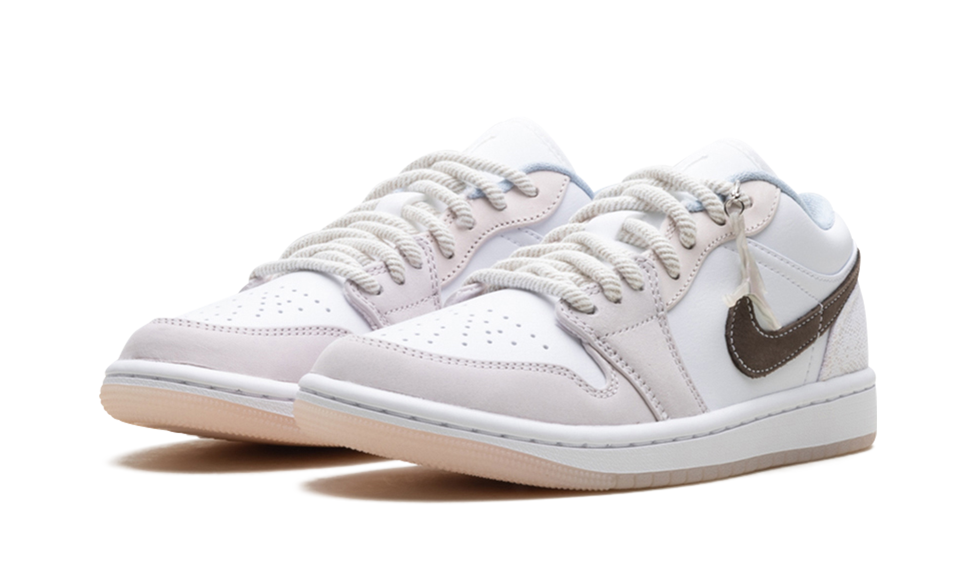 Air Jordan 1 Low "Coral"