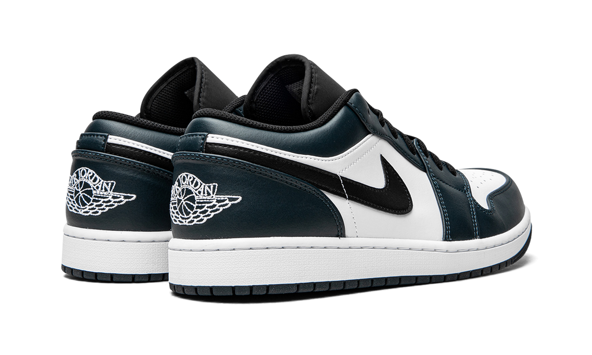 Air Jordan 1 Low "Dark Teal"